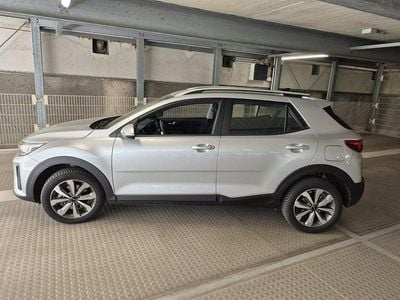 Second-hand Kia Stonic 101 CP (74 kW) 2025 Argintiu SUV