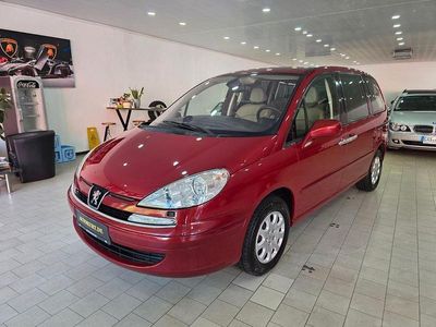 Peugeot 807