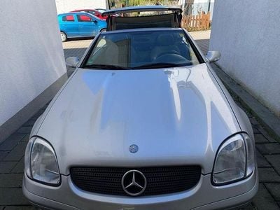 Gebraucht Mercedes SLK200 163 PS (119 kW) 2001 Silber Cabrio