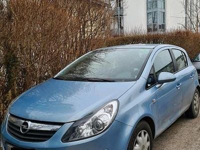 Blau Gebraucht 2009 Opel Corsa Kleinwagen | 2.500 € (Fairer Preis)