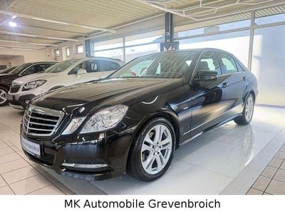 Gebraucht Mercedes E220 Avantgarde 170 PS (125 kW) 2010 Schwarz Limousine