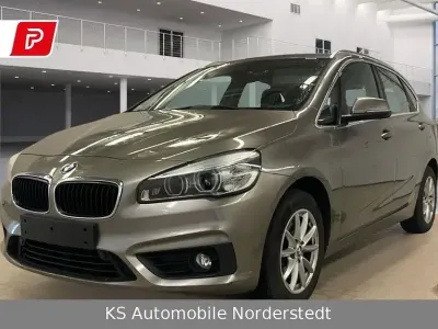 Gebraucht BMW 218 Active Tourer Basis 136 PS (100 kW) 2014 Silber Van / Kleinbus