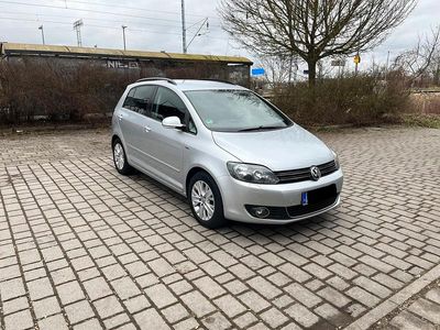 Gebraucht VW Golf VII 105 PS (77 kW) 2013 Silber Limousine