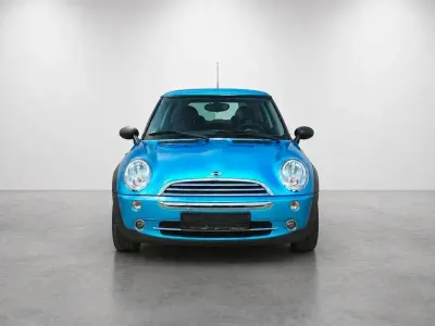 Używany Mini ONE 90 KM (66 kW) 2005 Niebieski Hatchback