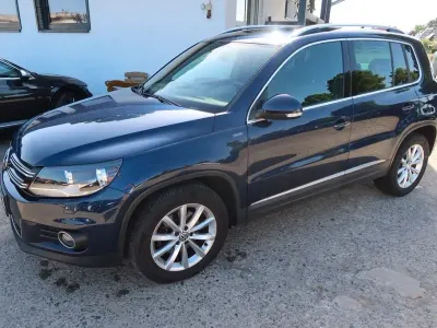 Gebraucht VW Tiguan LOUNGE 150 PS (110 kW) 2015 Blau SUV