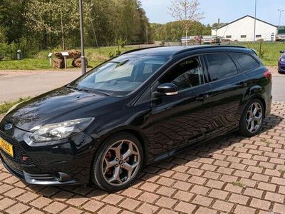 gebraucht Ford Focus ST250 Turnier