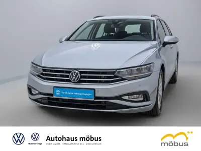 Gebraucht VW Passat Basis 150 PS (110 kW) 2023 Silber Kombi