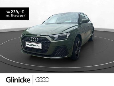 Distriktgrün metallic Gebraucht 2025 Audi A1 Sportback Sport Kleinwagen | 25.250 € (Fairer Preis)