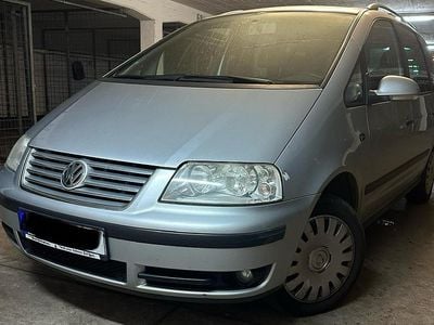 VW Sharan