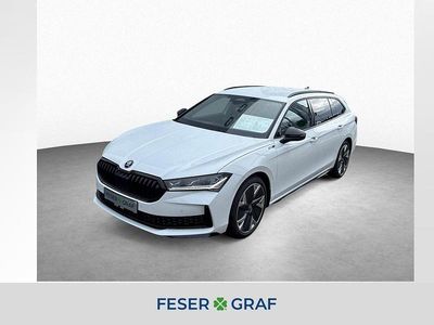 Neu Skoda Superb SportLine 193 PS (141 kW) 2026 Purity white Kombi