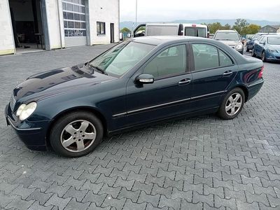 Mercedes C220