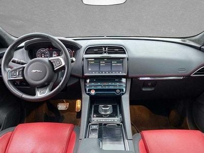 Usata Jaguar F-Pace R-Sport 241 CV (177 kW) 2018 Grigio SUV