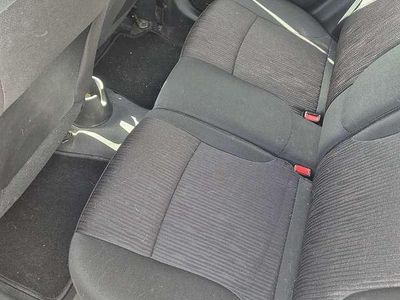 Second-hand Kia Picanto LX 65 CP (47 kW) 2006 Bej Hatchback