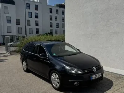 Gebraucht VW Golf VI Style 105 PS (77 kW) 2011 Limousine