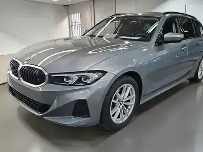 Gebraucht BMW 320 Shadowline 190 PS (139 kW) 2023 Grau Kombi