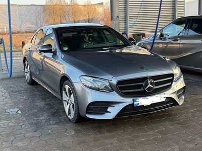 Grau Gebraucht 2016 Mercedes E350 AMG Limousine | 26.800 €
