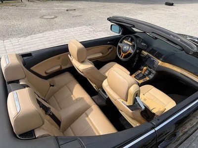 Gebraucht BMW 320 Sport Line 170 PS (125 kW) 2003 Schwarz Cabrio