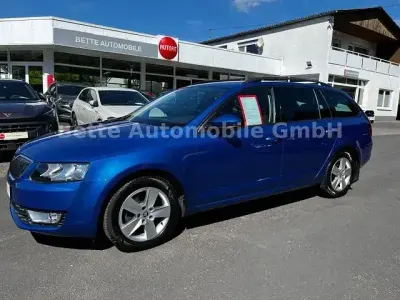 Gebraucht Skoda Octavia Active 150 PS (110 kW) 2016 Blau Kombi