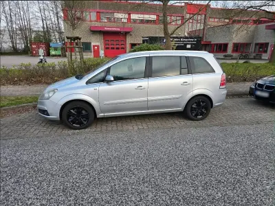 Brugt Opel Zafira 140 HK (102 kW) 2008 Grå MPV