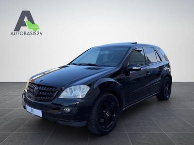 Second-hand Mercedes ML320 224 CP (164 kW) 2007 Negru SUV