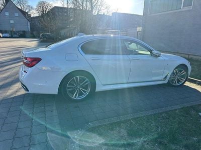 Gebraucht BMW 740 326 PS (239 kW) 2019 Limousine
