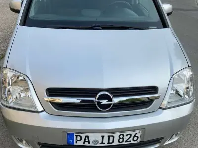 Używany Opel Meriva 79 KM (58 kW) 2004 Srebrny Minivan