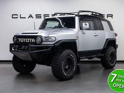 Silber Gebraucht 2011 Toyota FJ Cruiser SUV | 49.950 €