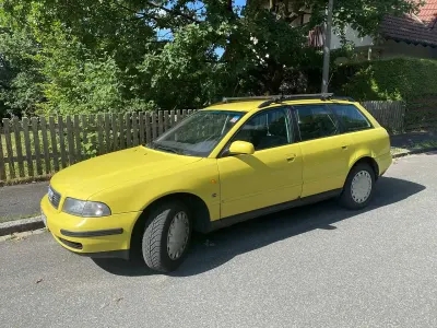 Gebraucht Audi A4 116 PS (85 kW) 1997 Gelb Kombi