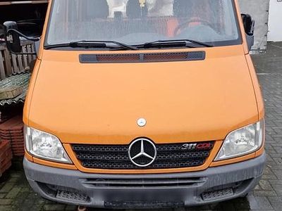 Rot Gebraucht 2006 Mercedes Sprinter Van | 4.999 €