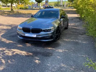 Gebraucht BMW 520 Efficient Dynamics 190 PS (139 kW) 2017 Grau Limousine