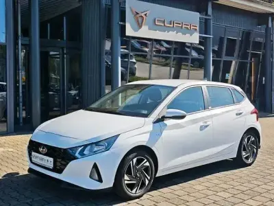 Brugt Hyundai i20 Intro Edition 101 HK (74 kW) 2021 Hvid Hatchback