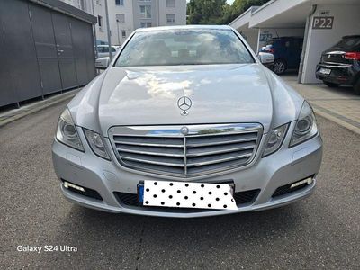 Mercedes E200