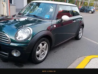 Gebraucht Mini Cooper 109 PS (80 kW) 2009 Grün Kleinwagen