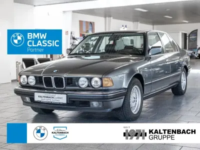 Gebraucht BMW 730 188 PS (138 kW) 1989 Grau Limousine