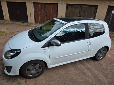 Gebraucht Renault Twingo 75 PS (55 kW) 2011 Weiß Kleinwagen