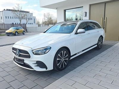 Gebraucht Mercedes E400 AMG line 330 PS (242 kW) 2020 Weiß Limousine
