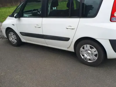 Gebraucht Renault Espace 137 PS (100 kW) 2006 Weiß Van / Kleinbus