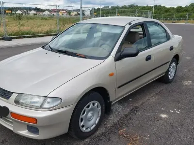 Gebraucht Mazda 323F Comfort 88 PS (64 kW) 1996 Beige Limousine