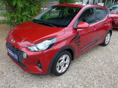 Gebraucht Hyundai i10 Trend 84 PS (61 kW) 2021 Rot Kleinwagen