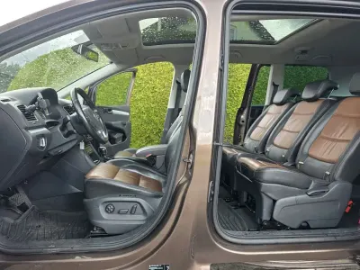 Gebraucht VW Sharan Highline 170 PS (125 kW) 2012 Braun Van / Kleinbus
