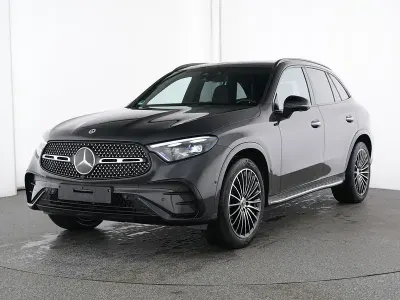 Gebraucht Mercedes GLC300 AMG Line Premium Plus 269 PS (197 kW) 2025 Grau SUV