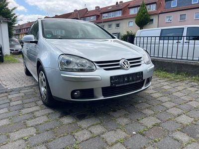 Gebraucht VW Golf V 105 PS (77 kW) 2007 Silber Limousine