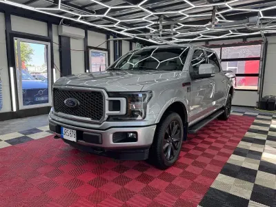 Gebraucht Ford F-150 Lariat 381 PS (280 kW) 2020 Silber Pickup