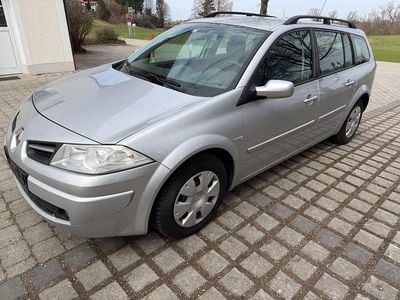 Gebraucht Renault Mégane GrandTour Avantage 103 PS (75 kW) 2008 Silber Kombi