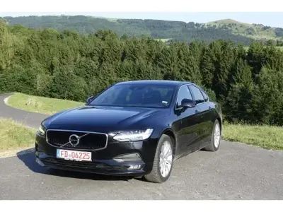 Gebraucht Volvo S90 Business Edition 190 PS (139 kW) 2019 Schwarz Limousine