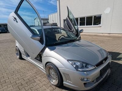 Gebraucht Ford Focus ST 173 PS (127 kW) 2002 Silber Limousine