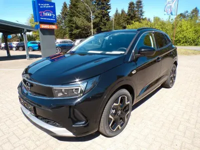 Gebraucht Opel Grandland X Enjoy 131 PS (96 kW) 2024 Schwarz SUV