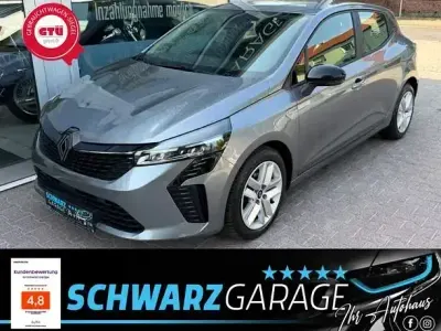 Gebraucht Renault Clio V Evolution 91 PS (66 kW) 2025 Grau Limousine