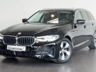 Second-hand BMW 520 Sport Line 184 CP (135 kW) 2022 Negru Break