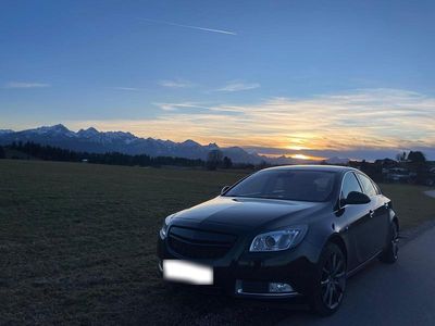 Gebraucht Opel Insignia 260 PS (191 kW) 2011 Schwarz Limousine